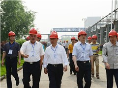 盛茂林副省長(zhǎng)到尊龍凱時(shí)-人生就是搏常德公司調(diào)研督導(dǎo)安全生產(chǎn)工作